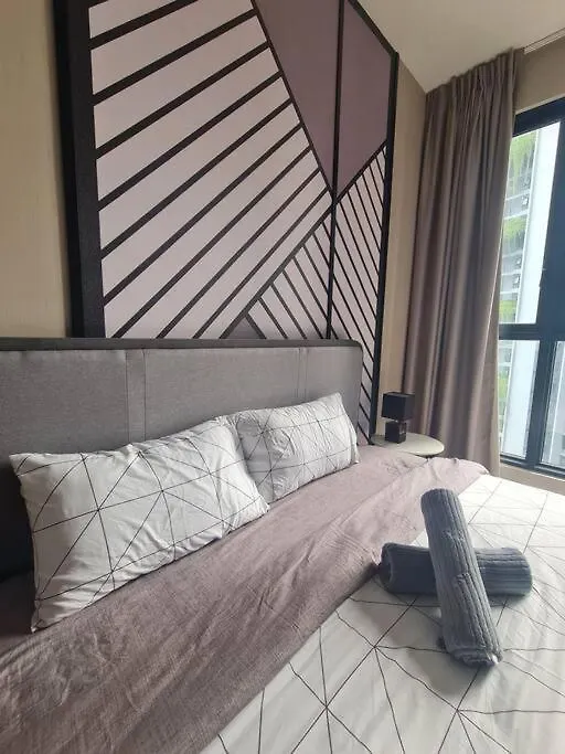 Luxury 2Bedroom Suite Near Midvalley - Millerz Square Kuala Lumpur 0*,